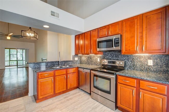 Building Photo - 4144 Greystone Way