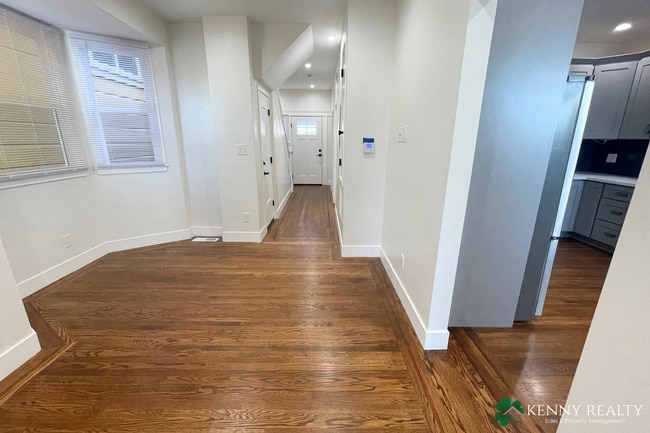 Building Photo - Beautifully Remodeled 4 Bedroom Home | Ing...