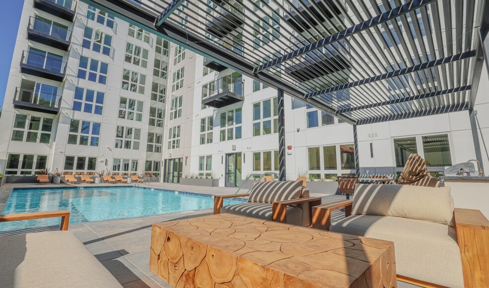 Primary Photo - Cypress Apartments