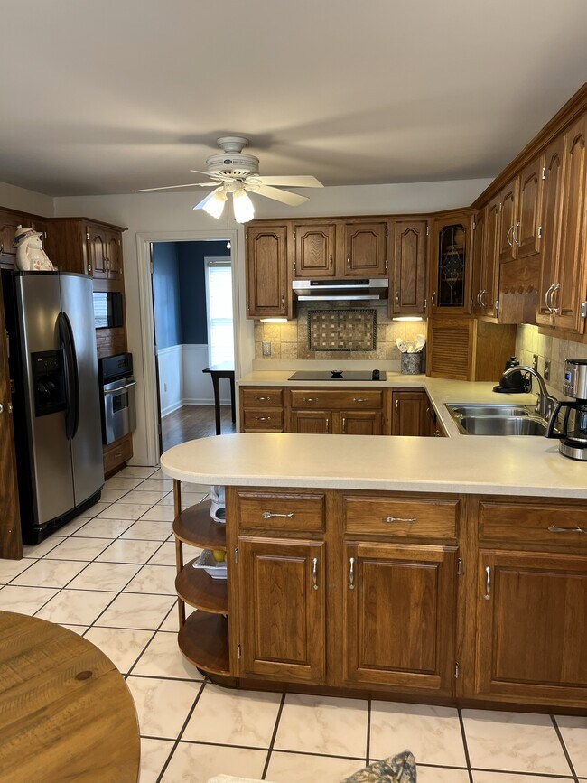 Building Photo - Sandy Springs Rental Home