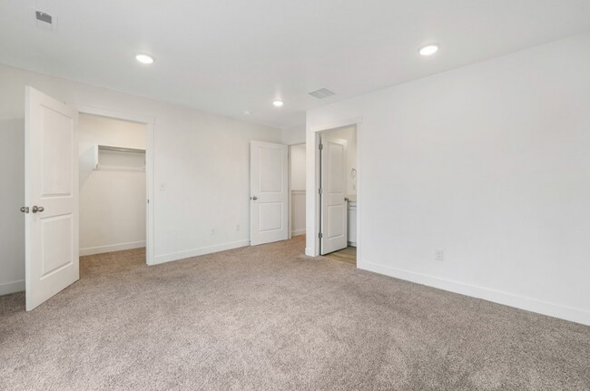 Building Photo - 3-Bedroom Home in Prime Lehi Location