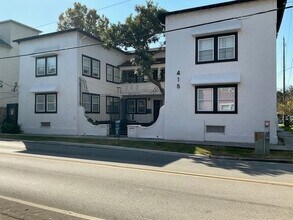 Building Photo - 415 Fairview St