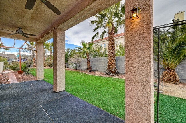Building Photo - 6586 W Diablo Dr