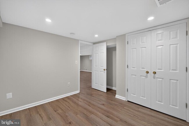 Building Photo - 11102 Bucknell Dr