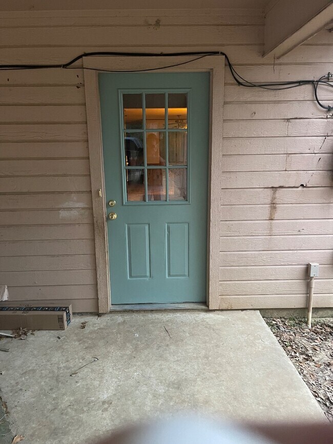 Building Photo - 2870 Fm 2659