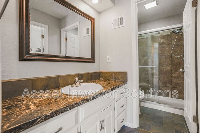 Building Photo - 11109 Delmar Ct