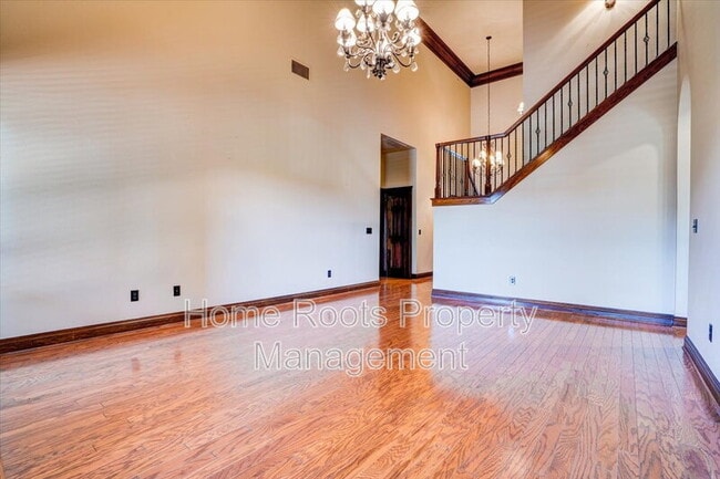 Building Photo - 7135 Sunset Ridge Cir