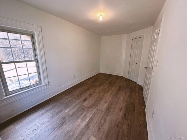 Building Photo - 146 NY-284