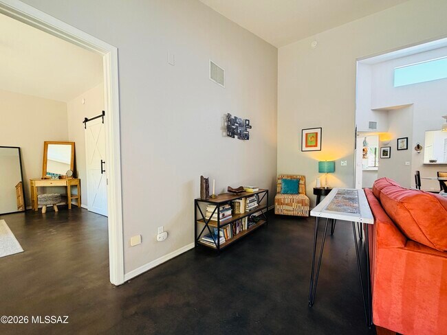 Building Photo - 272 E Southern Pines Dr