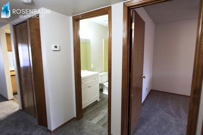 Building Photo - 4401 E Contessa St