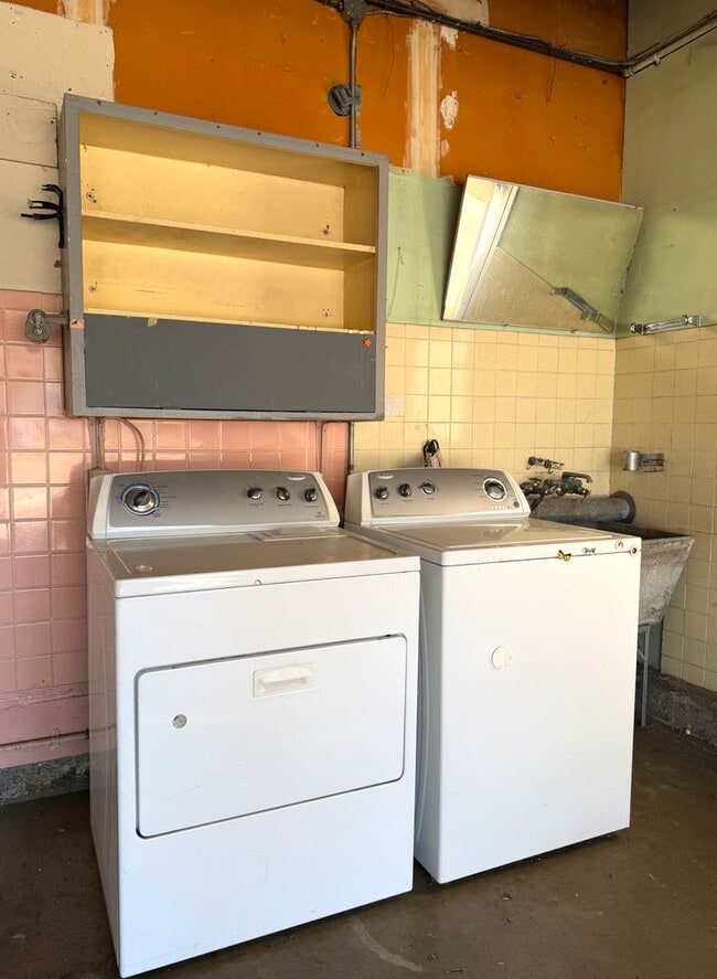 Building Photo - UPDATED LARGE 1500 sq/ft 3BR/2BA Cherry Chase Sunnyvale Home AVAILABLE NOW