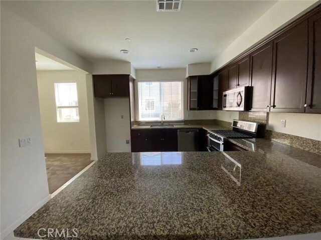 Building Photo - 2725 Crimson Wy