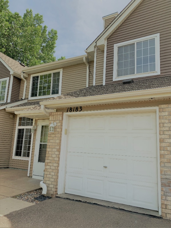 Building Photo - 18183 Warbler Ln