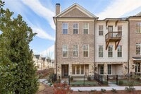 Building Photo - 410 Townly Ct