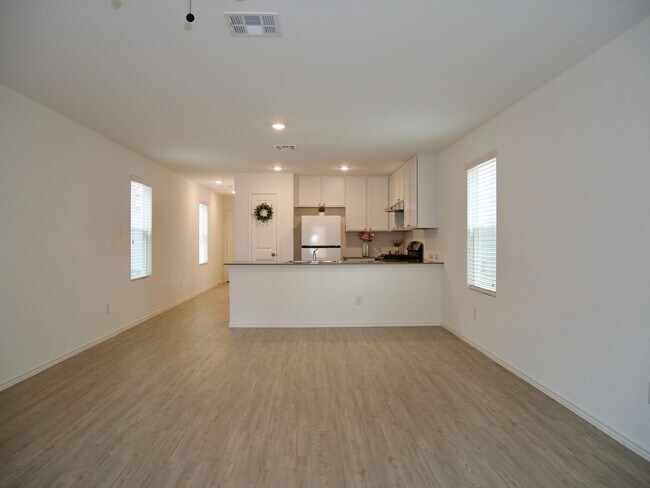 Building Photo - 7627 Chancery Gate