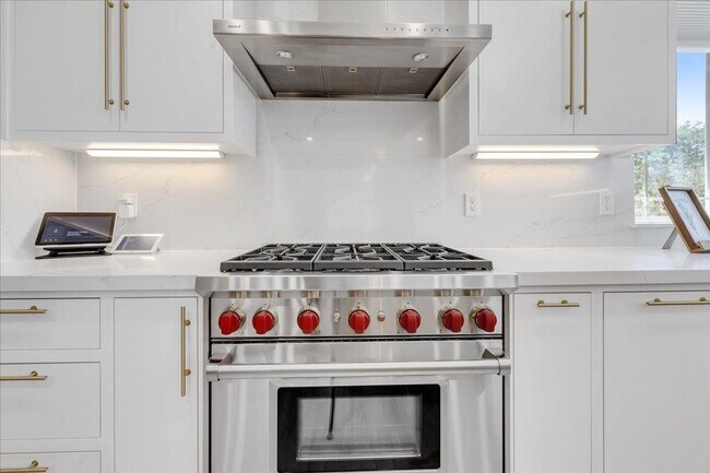 Building Photo - Luxury Lakefront Retreat with Pool, Hot Tub & Private Dock on Lake Tulloch - Recently Remodeled!