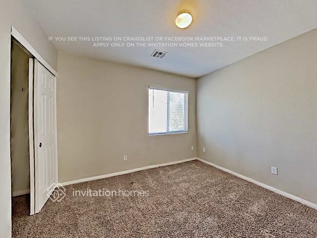 Building Photo - 5676 African Lilly Ct