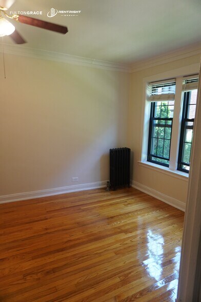 Building Photo - 5018 N Lincoln Ave