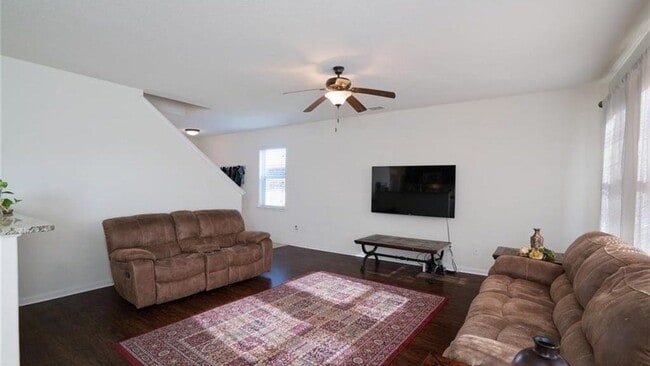 Building Photo - 1501 Treeta Trail