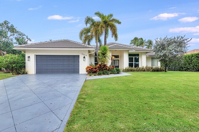 Building Photo - 3317 Embassy Dr