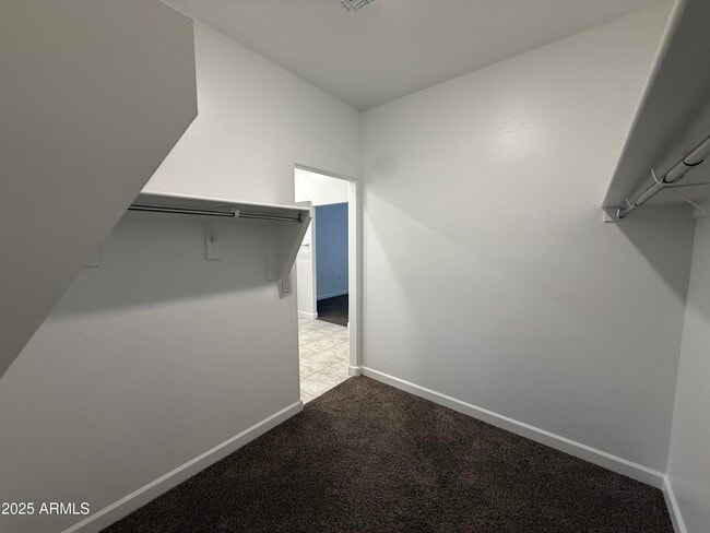 Building Photo - 10301 S Peralta Dr