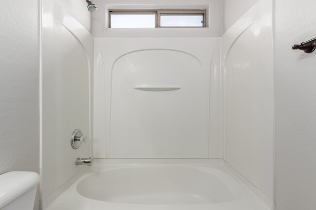 Building Photo - 2574 E Meadow Mist Ln