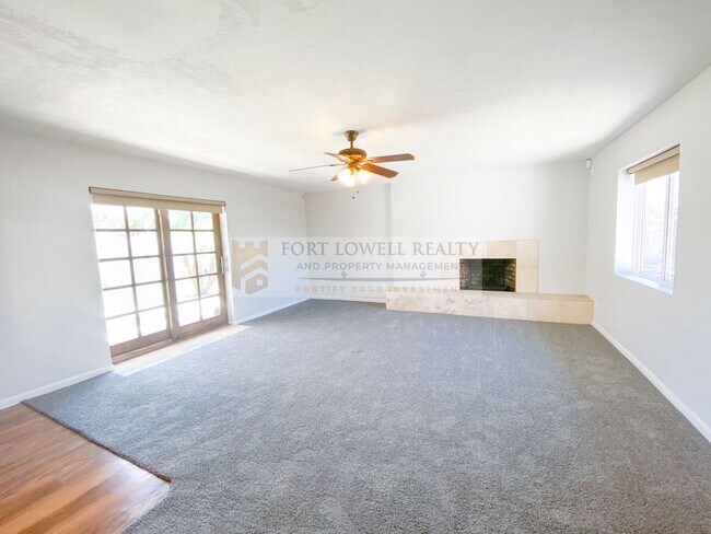 Building Photo - Beautiful 3 Bed, 2 Bath with Pool!! NO HOA!!! (Available on 05/01/26)