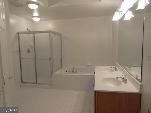 Building Photo - 4613 Hummingbird Ln