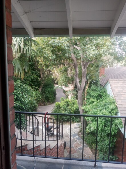View from unit - 2023 Cloverfield Blvd
