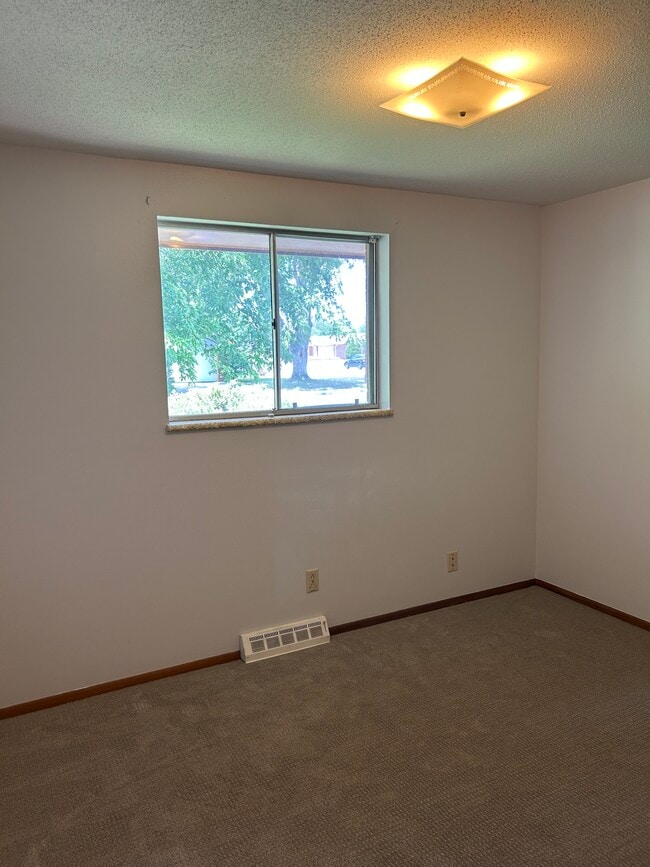 Building Photo - 3522 N Colorado Ave