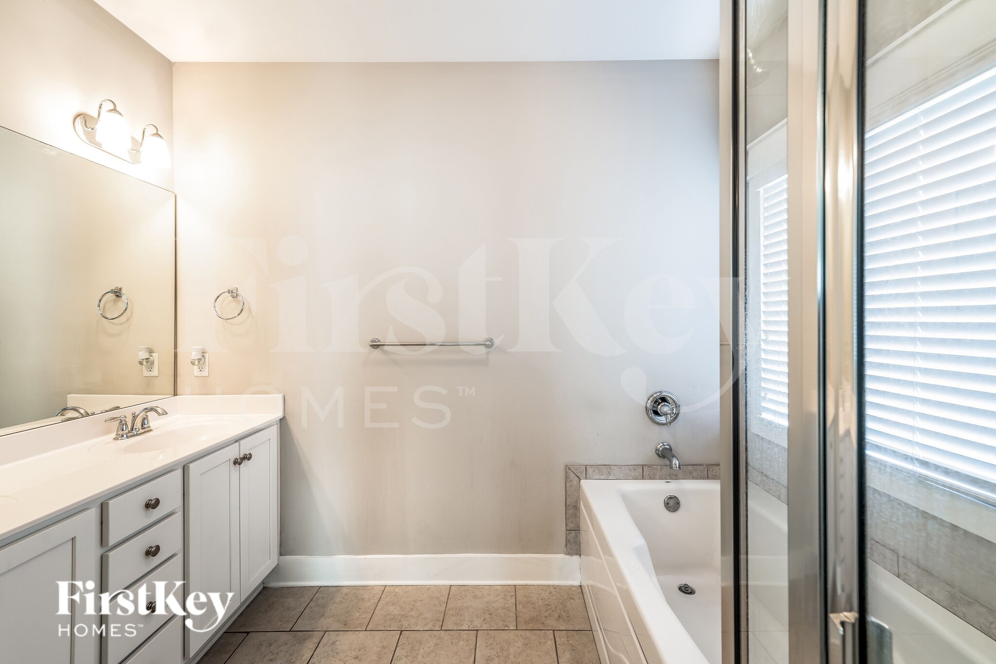 Building Photo - 5071 Brooke's Crossing Blvd