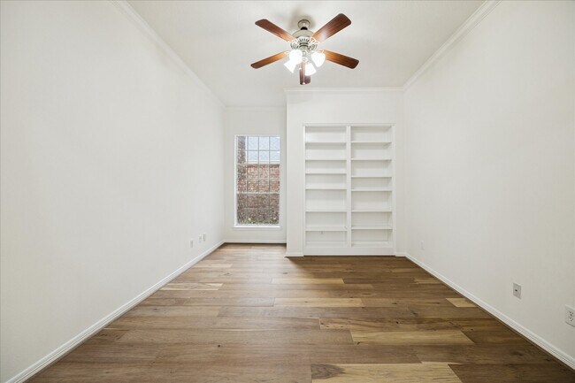 Building Photo - 1523 Orchard Park Dr