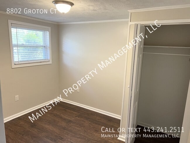 Building Photo - 8802 Groton Ct