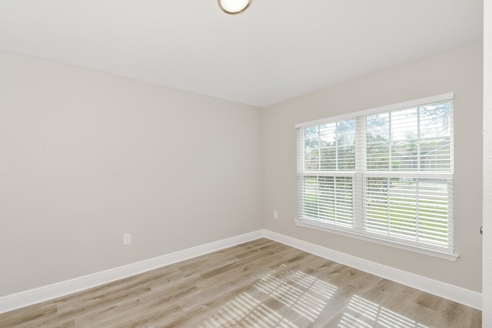 Building Photo - 1225 Sheridan Bay Dr