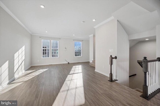 Building Photo - 214 Bamboo Dr