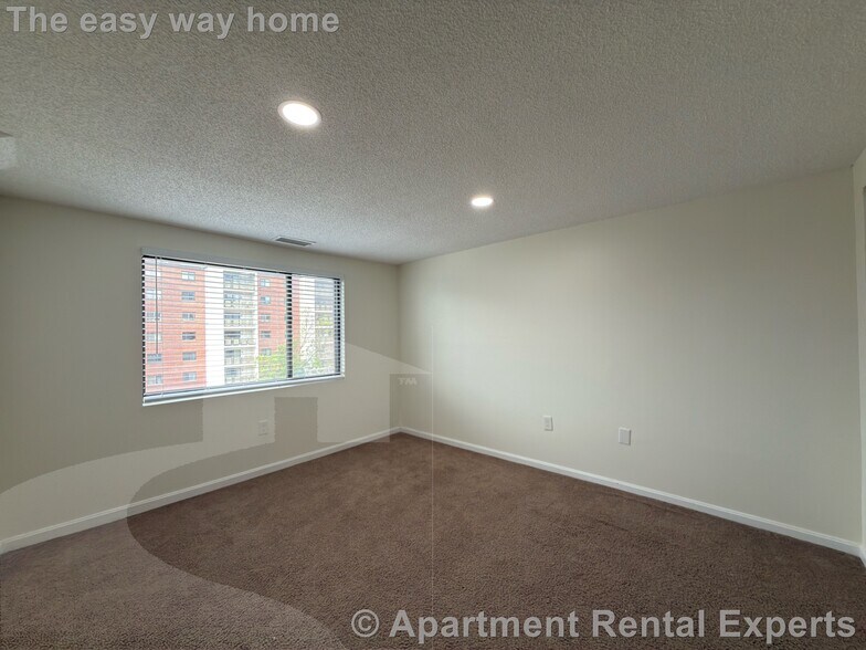 Building Photo - 30 Revere Beach Pkwy