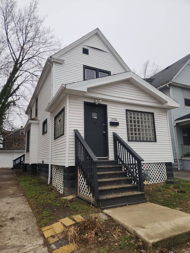 Building Photo - 3 Bed House | 40% OFF ON SECOND MONTH'S RENT