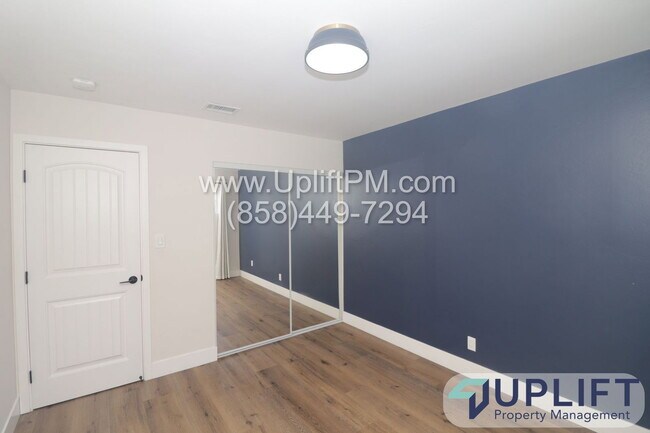 Building Photo - 6234 Rose Lake Ave