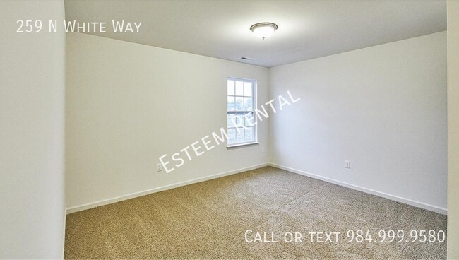 Building Photo - 259 White Way