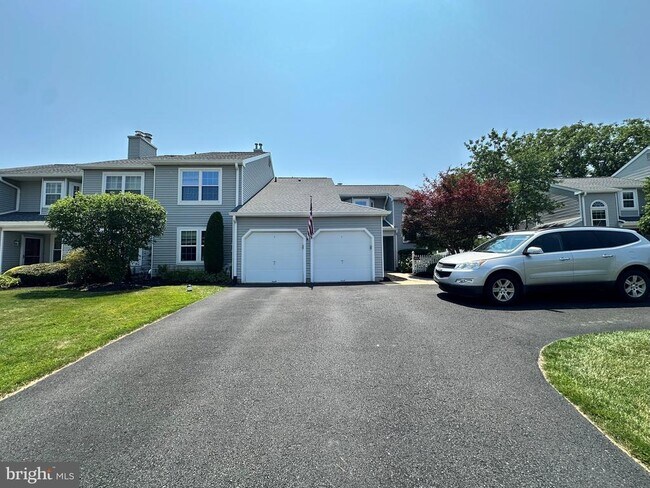 Building Photo - 1653A Trellis Cir