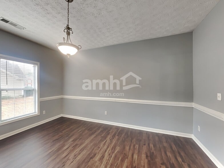 Building Photo - 3208 Milstead Walk Way