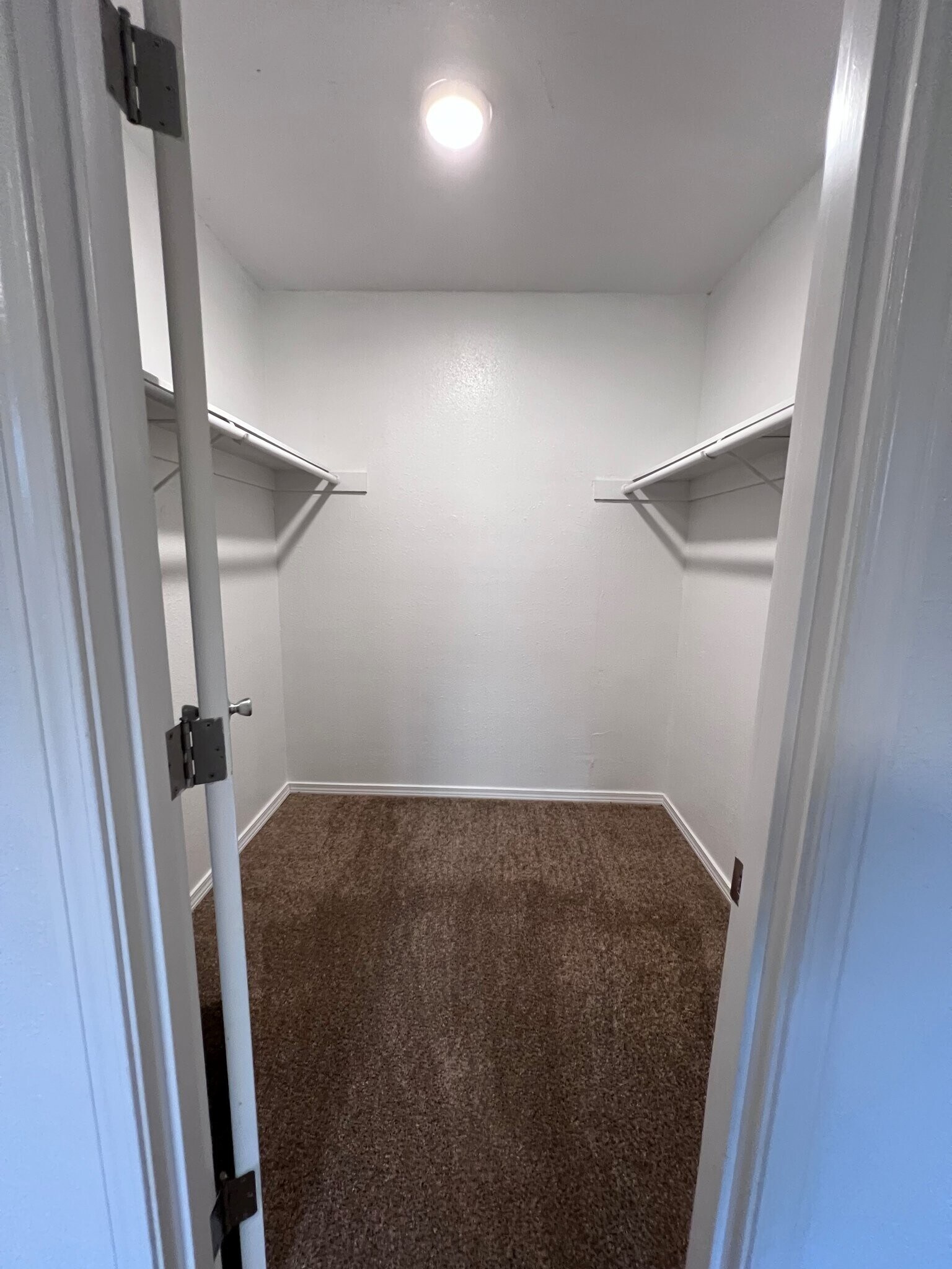 Building Photo - 17250 SW Heritage Ct
