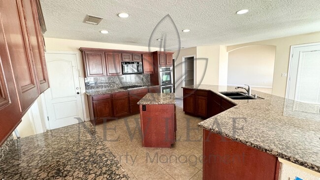 Building Photo - 6587 Coyote Rd