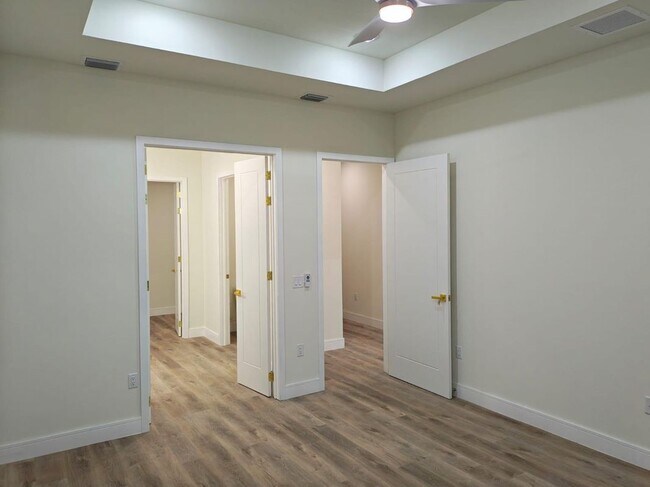 Building Photo - 14914 San Domingo Blvd