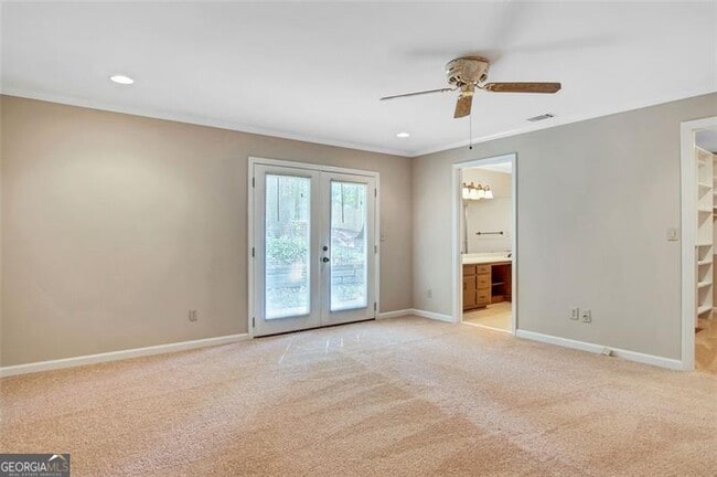 Building Photo - 2052 Old Forge Way