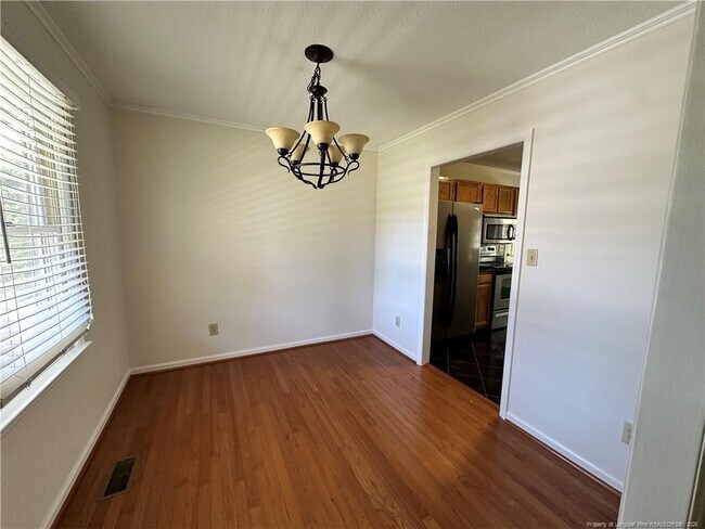 Building Photo - 7904 Gaza Ct