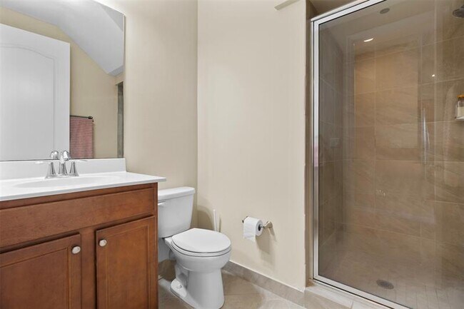 Building Photo - 5224 SW 77th Way