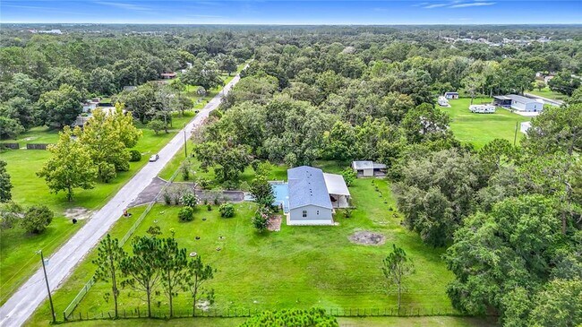 Building Photo - 7515 Rooks Dr