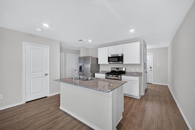 Building Photo - 3022 Serenity Ln