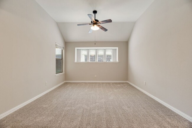 Building Photo - Spacious 4-Bedroom Gem with 2 Full Baths in McKinney - Your New 2025 Sq Ft Sanctuary!